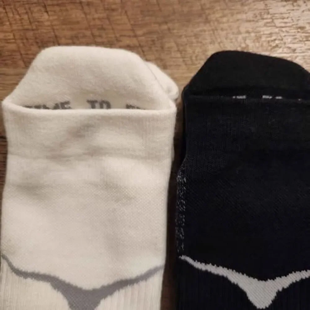 Hoka Unisex Socks NEW MEDIUM